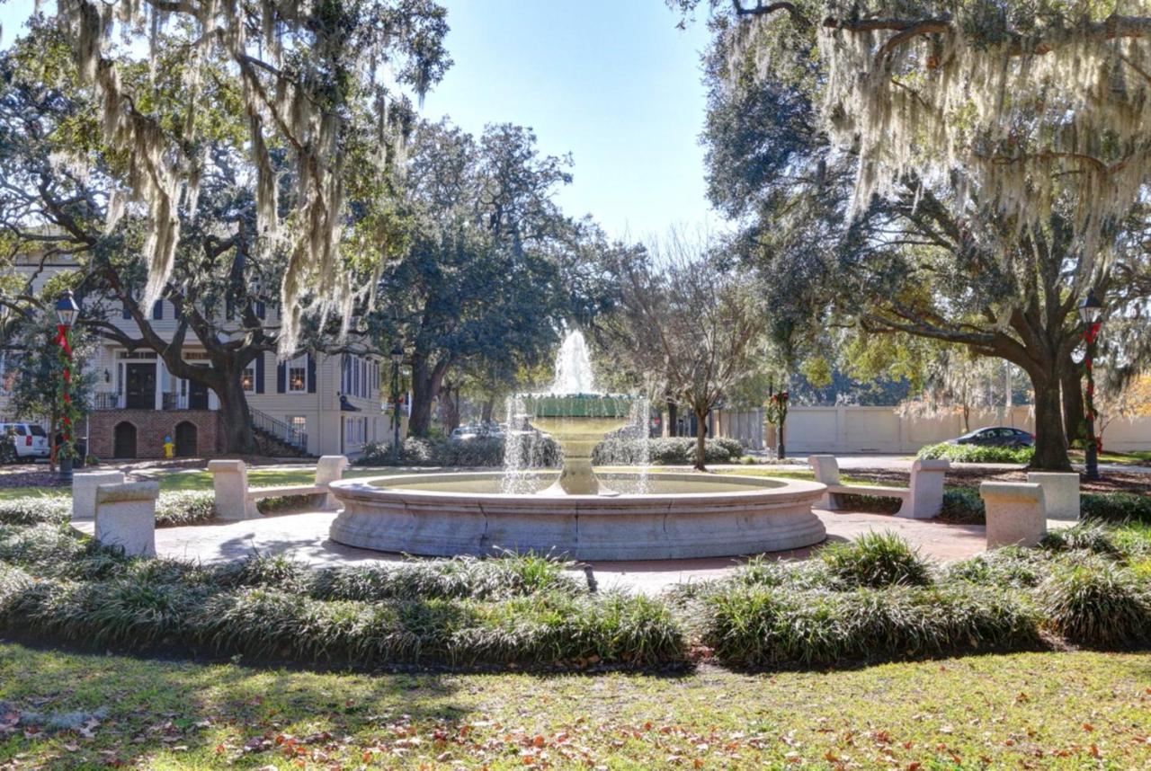 Вилла Orleans Square Саванна Экстерьер фото